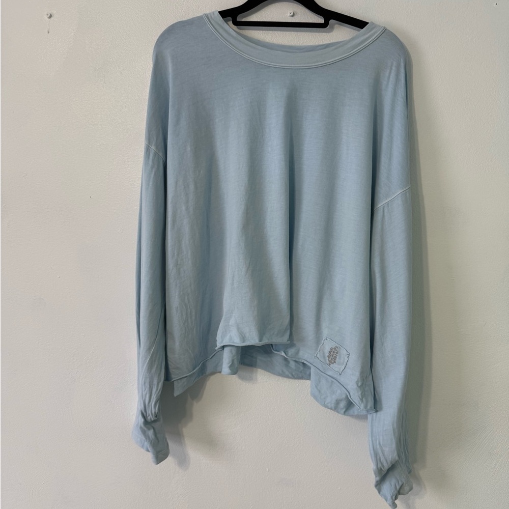 FP Movement by Free People Light Blue boxy cropped shirt oversized sleeves flaw